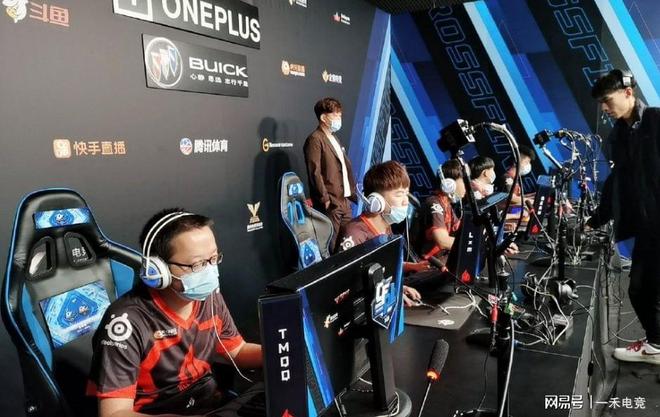 但他们用事 但他们用事